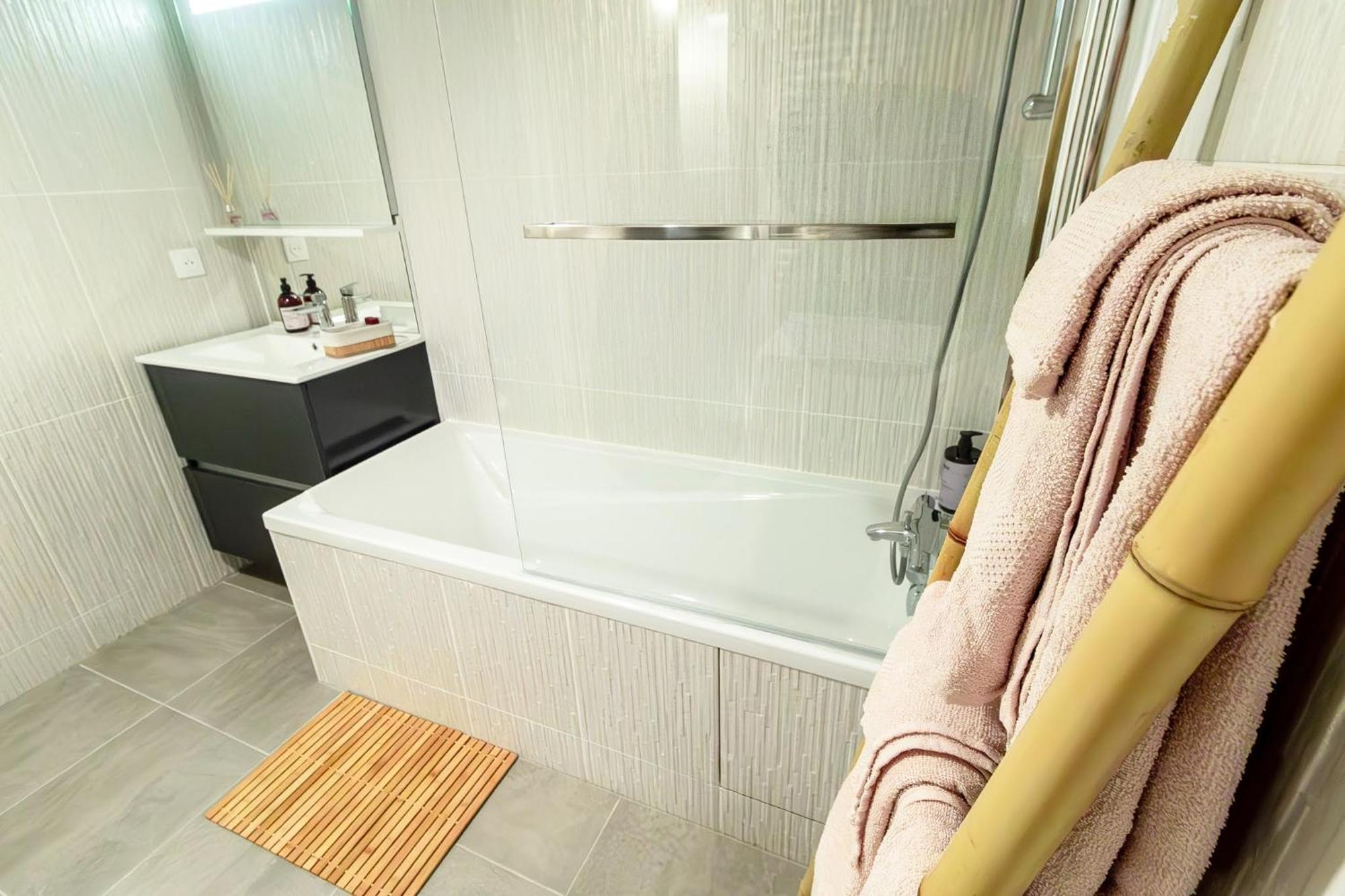 Cosy 45 M2 Avec Terrasse Appartement Gentilly
